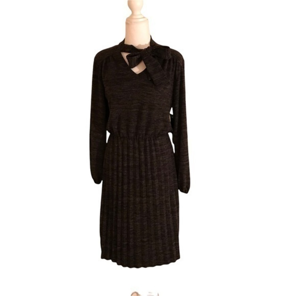 4. NWT Tacera tie neckline heather gray knife pleat long sleeves dress Size PS - Picture 10 of 10